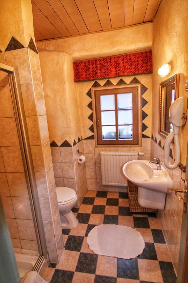 Apartments Belopeski Dvori Kranjska Gora Pokoj fotografie